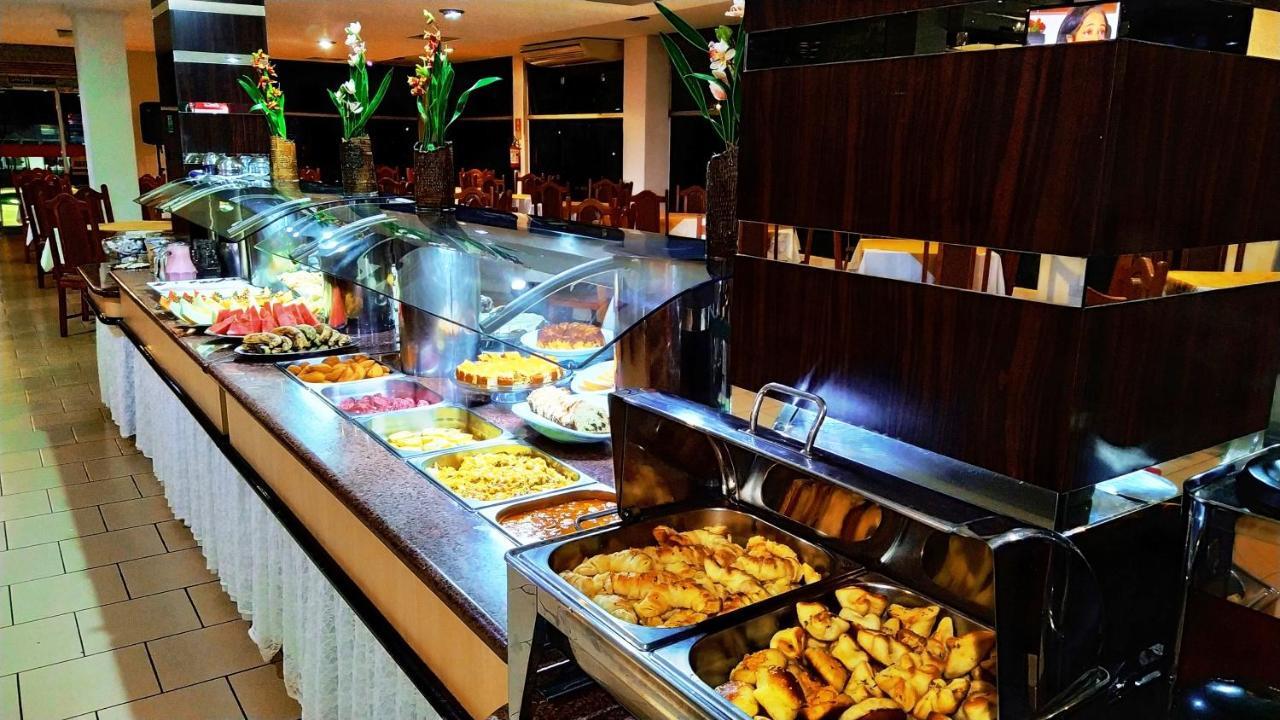 Praia Sol Hotel Санта-Терезінья-ді-Ітайпу Екстер'єр фото